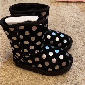 Toddler UGG Black and Silver Dot Boots 9 Brand New